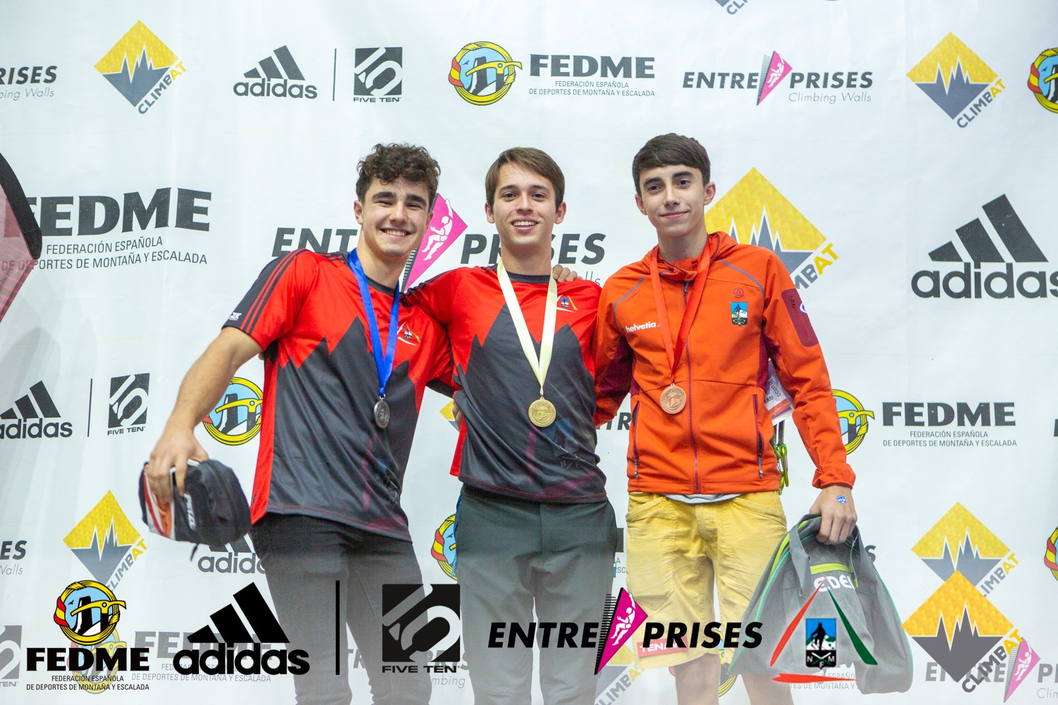 PARTICIPACIÓN DE LA SELECCIÓN NAVARRA DE ESCALADA EN EL CAMPEONATO DE ESPAÑA DE ESCALADA